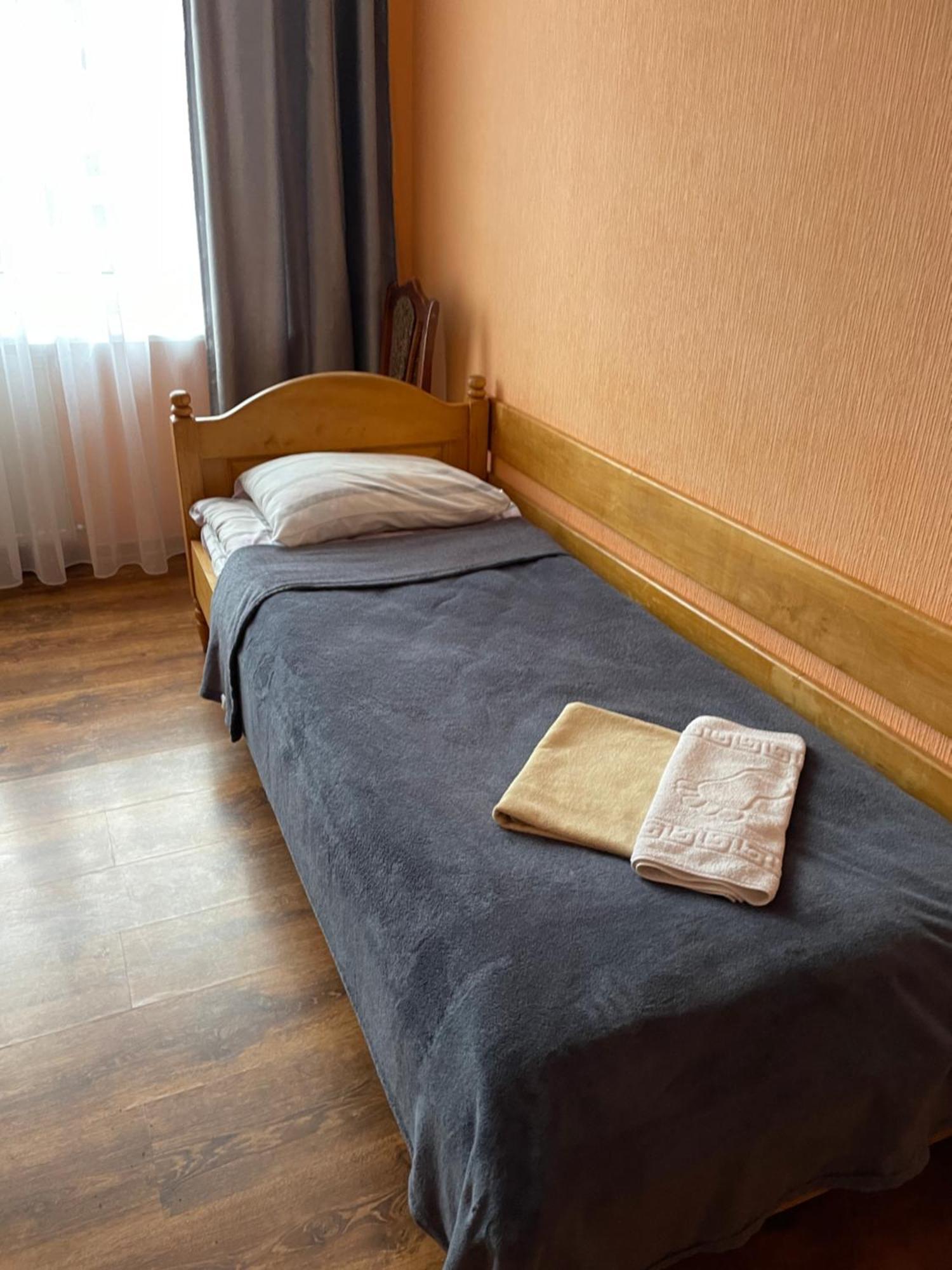 Готель "Дубно" Room photo