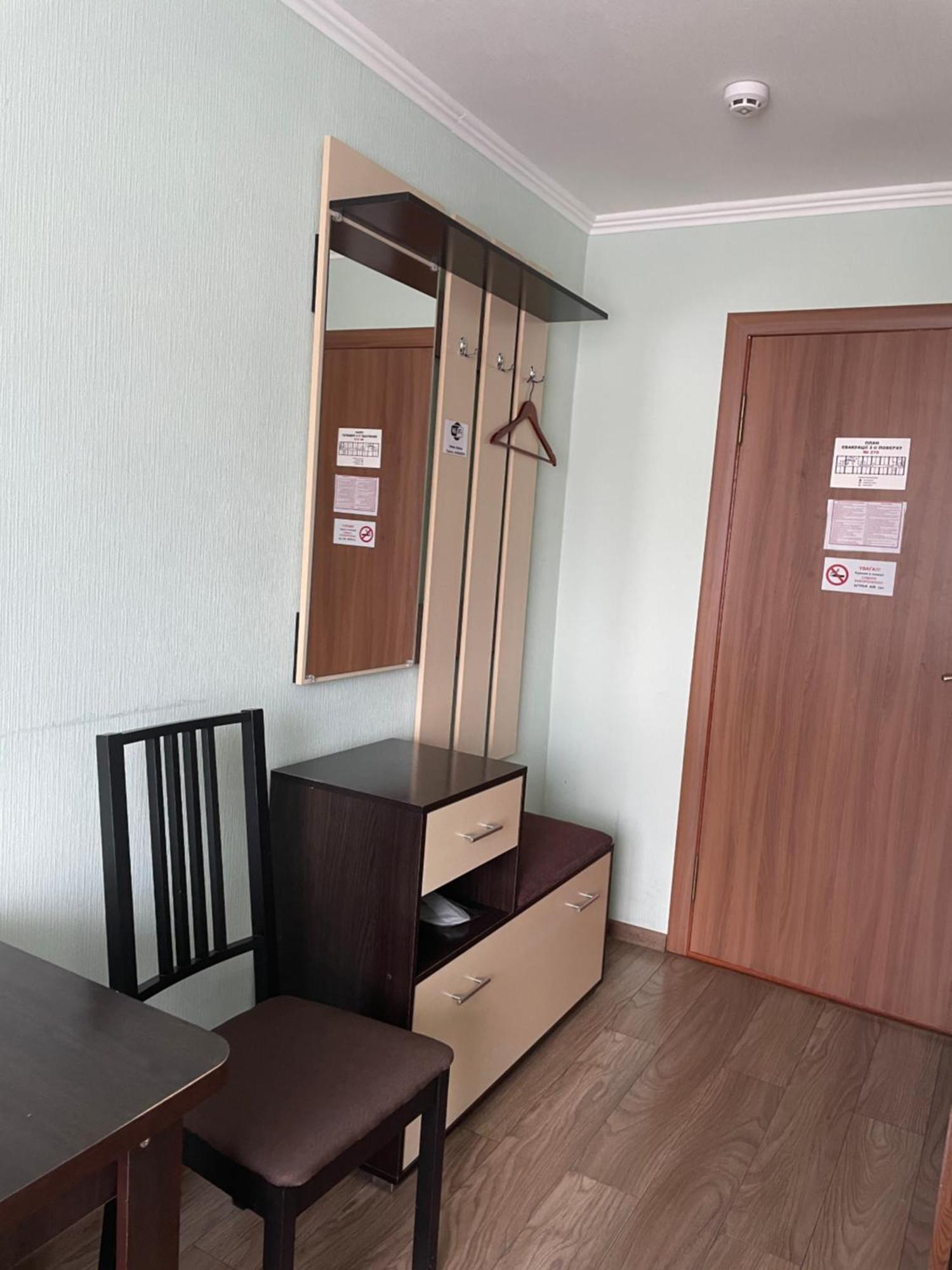 Готель "Дубно" Room photo